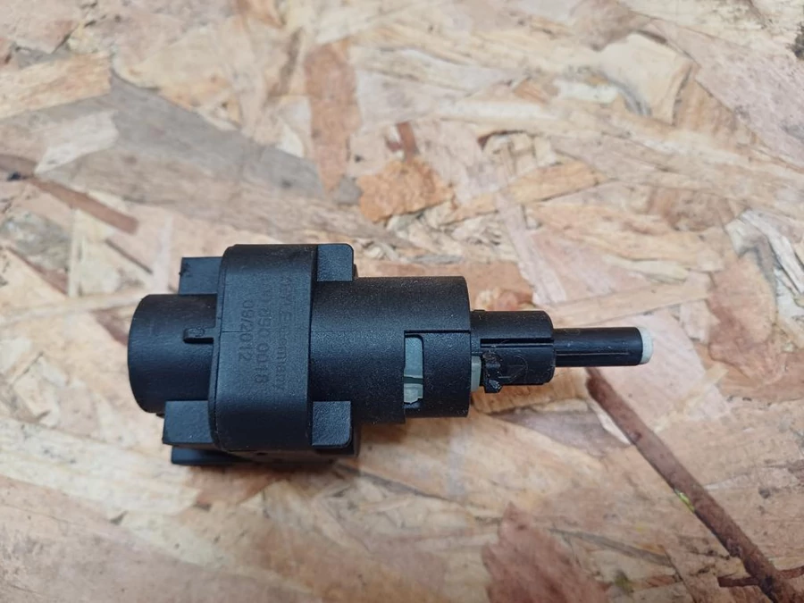 Vw Polo 9N (2001-2009)  Féklámpa Kapcsoló 