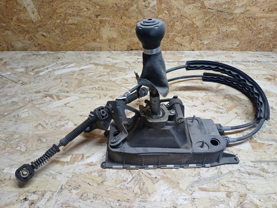 Vw Touran (2003-2010) 1.6 Benzines Váltó Kulissza 