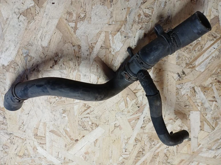 Vw Touran (2003-2010) 1.6 Benzines Vízcső 