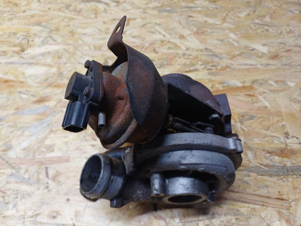 Ford Focus C Max (2003-2010) 2.0Tdci Diesel Turbó 